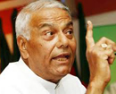 Yashwant Sinha accuses Chidambaram of ’running the economy to the ground’